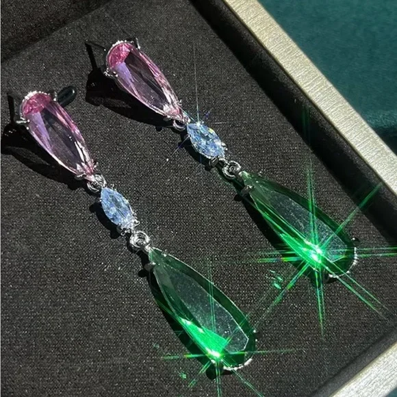 Elegant Pink and Green Drop Earrings - Picture 2 of 4